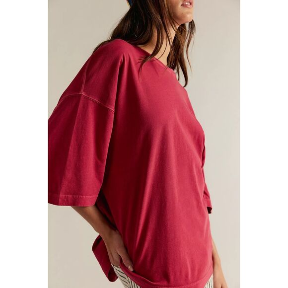 Free People We The Free Perfect Oversized Tee red XS NEW - Picture 2 of 5